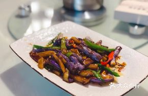 Zhou's Three Delicacies