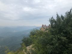 -定都峰