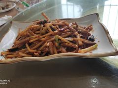 -阿木怪味牛骨头