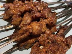 -街角等你.大连海鲜烧烤.经典铁板海鲜串(西安路店)