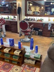 -BarberKiNG男士理发馆Barbershop