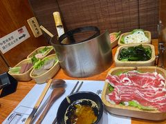 -独食火锅·半米屋台(直营总店)