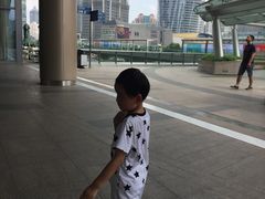 -陆家嘴空中步行连廊