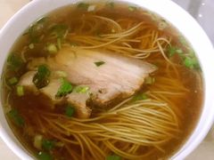 -老西白点心店
