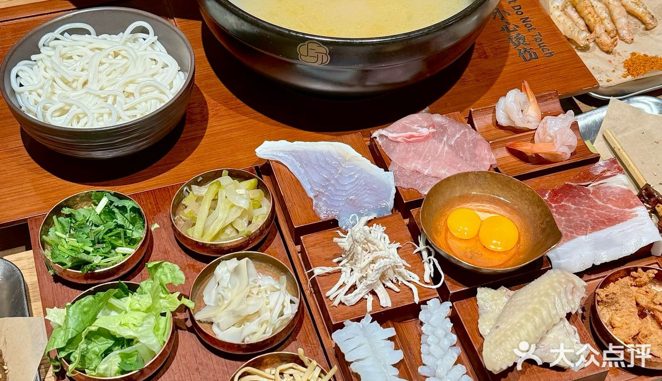 比繁花的宝总泡饭还要豪华…