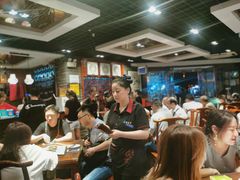 大堂-老兰家传统烧烤炒菜泡馍(小南门店)