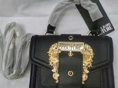 -小飞侠奢侈品回收 寄卖 养护(宝山宝龙广场店)