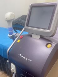 -JUVA欧华医美连锁