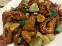 腊八蒜烧肥肠-东四民芳餐厅(世茂工三店)