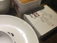 -龙巢盱眙龙虾·牛蛙·烧烤宵夜(八卦岭店)