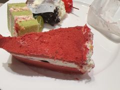 -东方红海鲜百汇(国际大厦店)