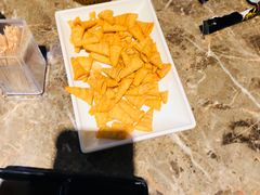 -三人行骨头王火锅(长寿店)