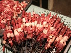 羊肉串-老钟家烤羊排·敦伊阁清真餐厅胡羊焖饼