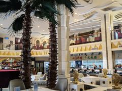 -碧中海汤泉汗蒸酒店