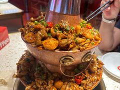 -老佛爷铜炉蛙锅(东门老街店)