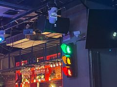 -UP嘻哈酒吧(粉巢店)