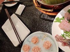 -得意咚瓜·顺德鱼生·冬瓜火锅(深圳首店)