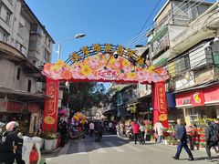 -溪岸路花鸟市场