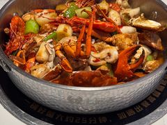 -七欣天香辣蟹火锅(闵行浦江欢乐颂店)