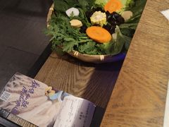 -尚尚仙·酸汤猪手·猪肚鸡火锅(华联万柳购物中心店)