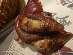 -民窑私烤土窑坑烤大公鸡