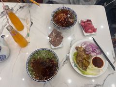 -伊穆祥牛肉面总店·清真