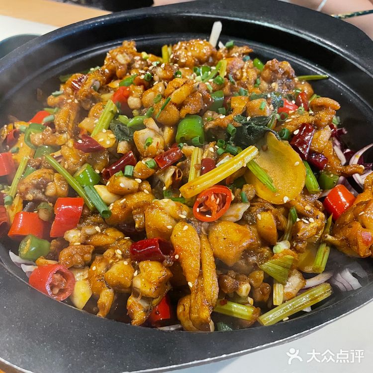 翡记牛蛙