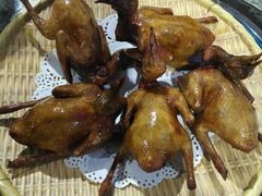 红烧乳鸽-石岐乳鸽村(南海第三分店)