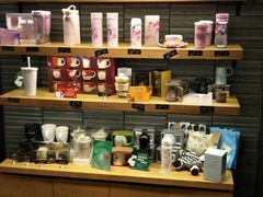 零售区-星巴克(上海南站店)