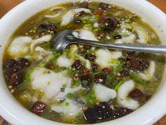 酸菜黑鱼片-陈有良尖椒鸡(渝中旗舰店)
