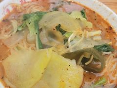 -中东大市场美食城