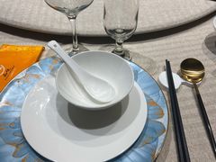 -品悦酒店(三林古镇店)