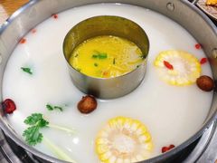 -江小渔鲜鱼火锅(冠亚星城店)