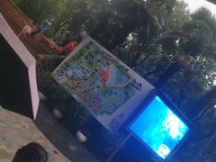 -热带风暴水上乐园