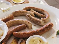 什锦香肠盘配德式酸菜、土豆泥-巴伐利亚啤酒坊(意式风情街店)