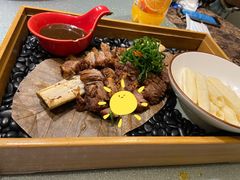 -新天明砂锅鱼头煲