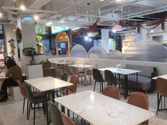 -萨卡屋亲子乐园·餐厅(龙山万物工场店)
