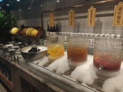 -金滏山·烤肉海鲜火锅自助(襄阳万达店)