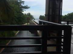 -亚龙湾喜来登·美景台大堂吧