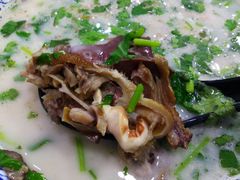 羊杂汤-穆得·老周家牛肉烧饼(普利街店)