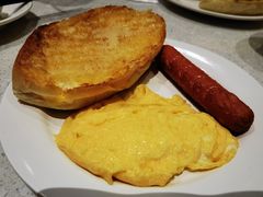 -香港新发烧腊茶餐厅(书城店)