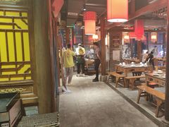 -椒香城门口重庆老火锅(宝安固戍店)