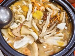 -菌之家·专业纯野生菌火锅·特色炒菌