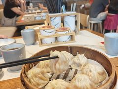 -馋三尺蟹粉小笼(人民广场店)