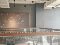 -星巴克(杭州湖滨银泰E区店)