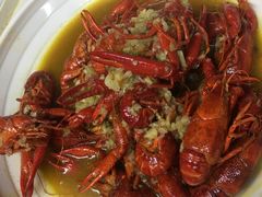 黄焖小龙虾-龙虾奇迹(大华三路店)