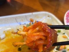 -爆炸头阿姨小四川正宗川味小吃(无任何分店)