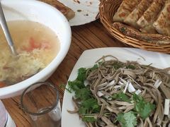 -溢心园香河肉饼总店