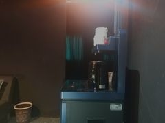 -VR间客漫虚拟现实体验馆(汉街店)