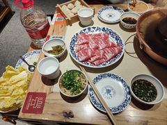 -东镇老火锅(长春路首店)